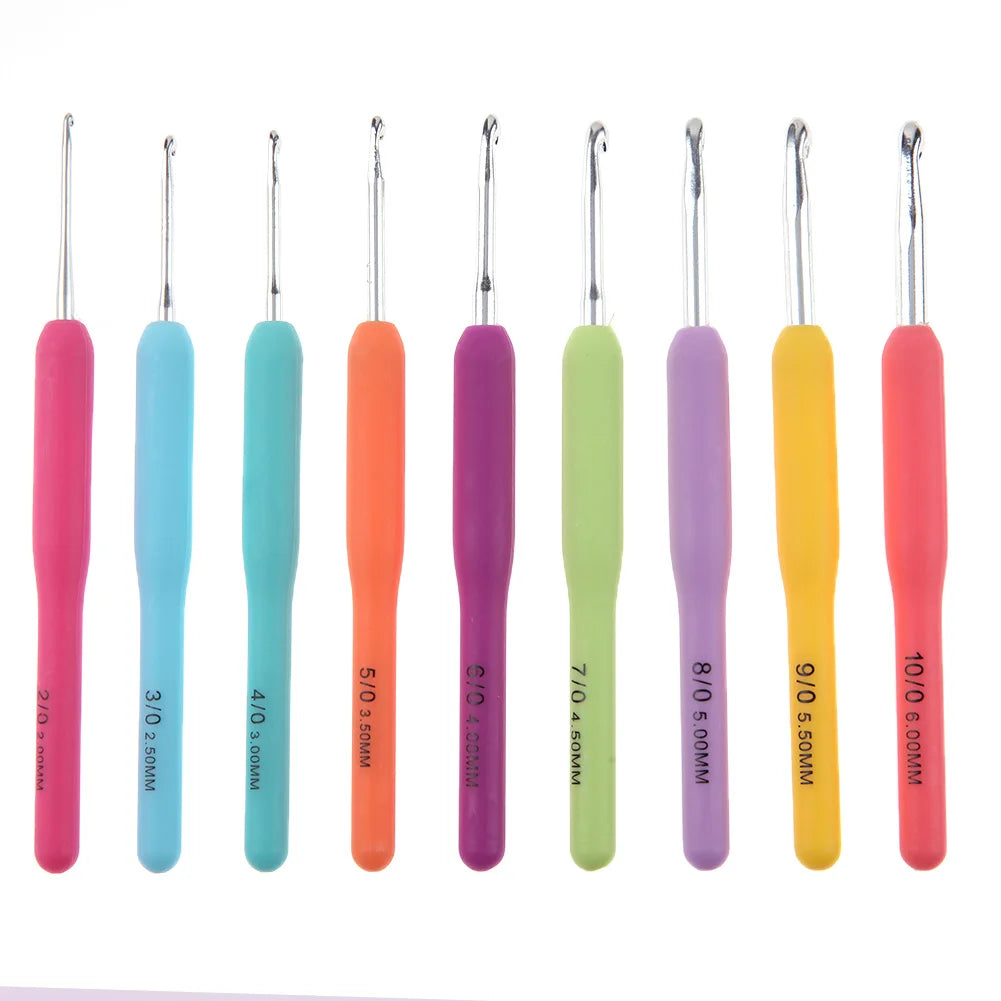 Crochet Hooks Needles Yarn Tool Kit