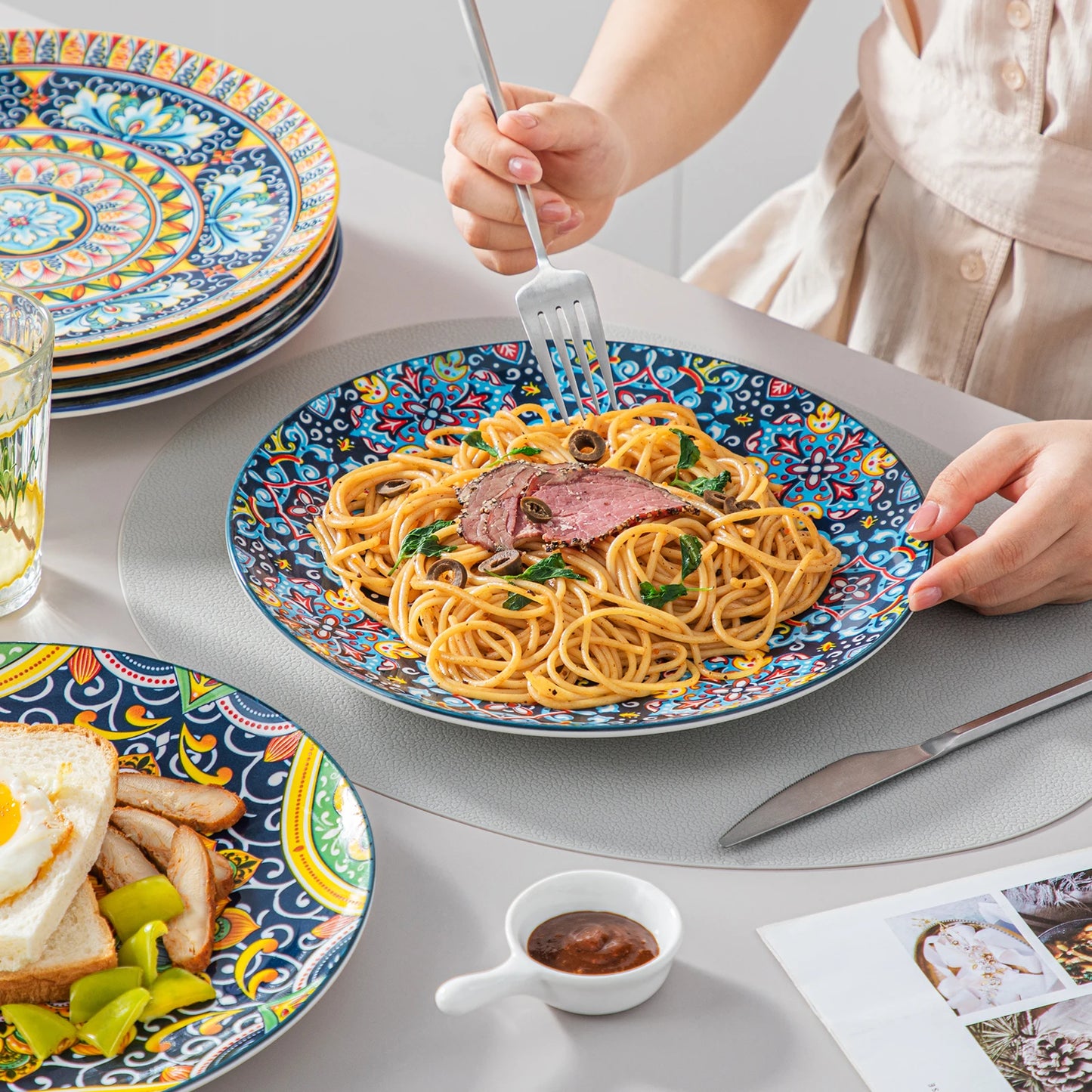 vancasso Ceramic Bohemian Style Dinnerware Set